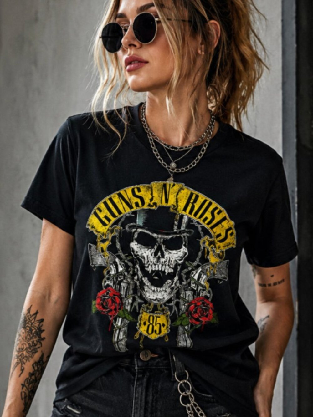 🤘🏻 Guns N' Roses Skull & Roses Graphic Band Tee Black T-Shirt Size Medium